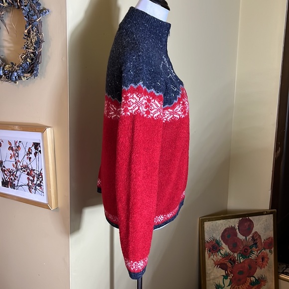 Vtg ‘90’s JONES NEW YORK Size Small  Wool Blend Ski-Sweater Moose Embroidered - Picture 7 of 16